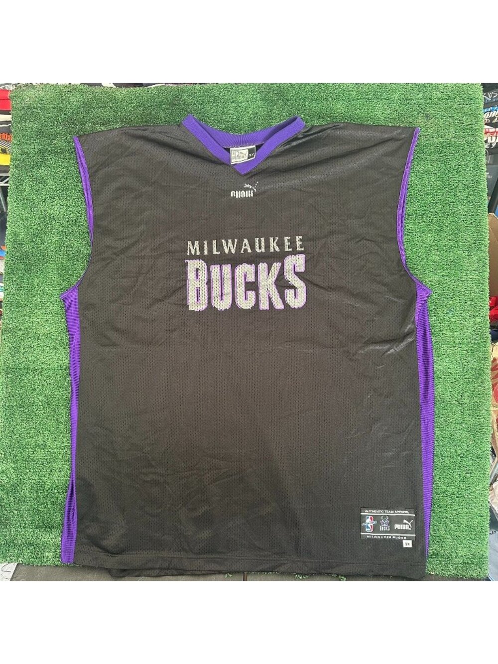 Vintage Y2K PUMA Milwaukee Bucks Practice Basketball Jersey Black 3XL NBA